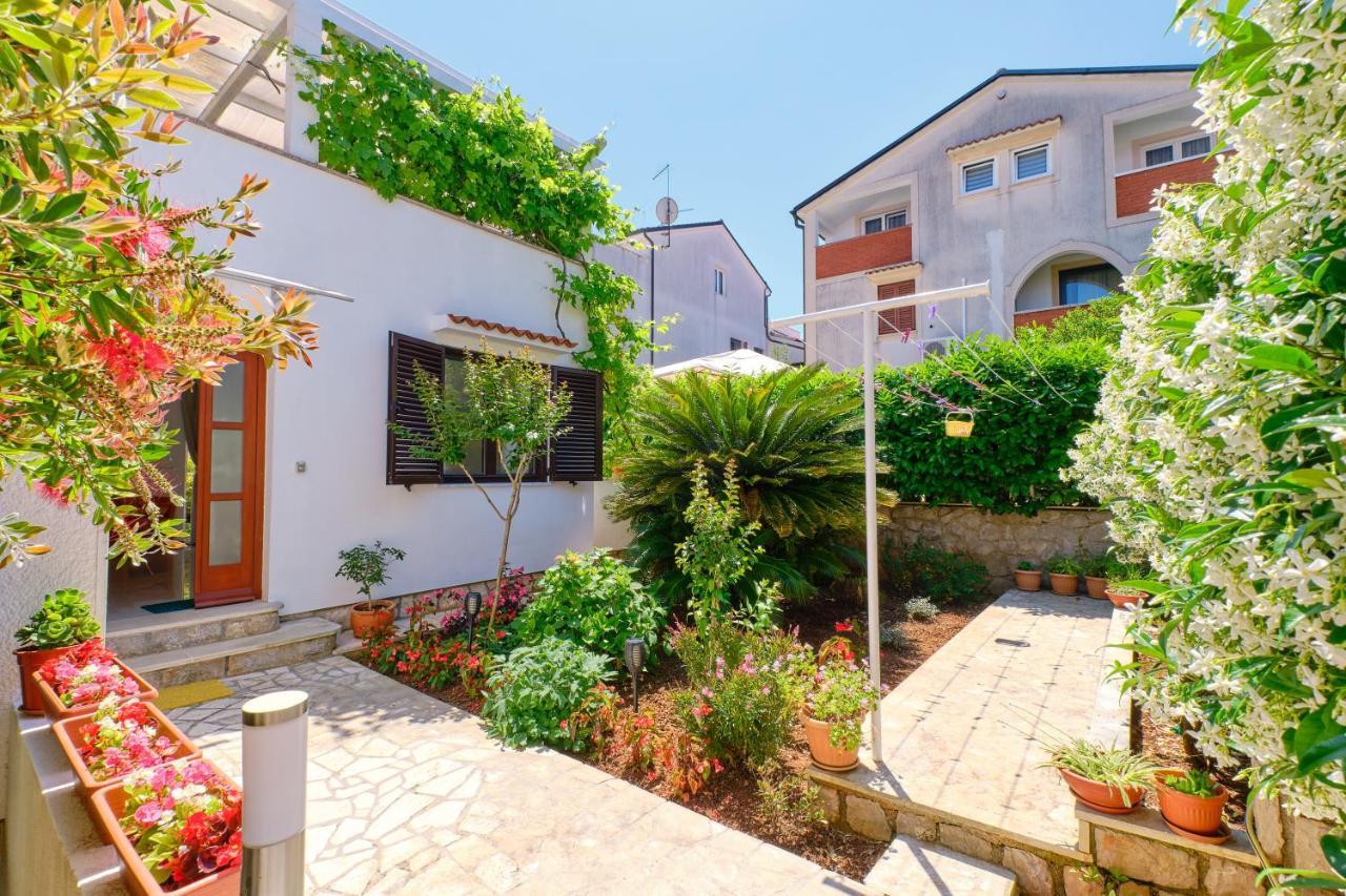 Apartman Mirjana 1 Mali Lošinj Exteriér fotografie